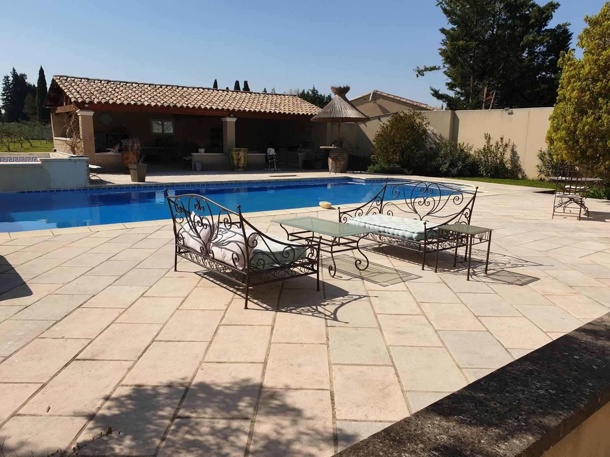 La Bastide Des Oliviers Bed & Breakfast Chateaurenard