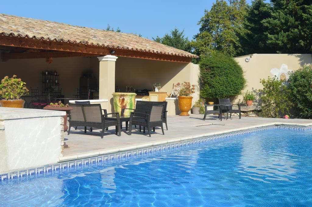 La Bastide Des Oliviers Bed & Breakfast *